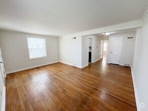 Building Photo - SEE IT NOW! Charming 1-Bed Home in North K...