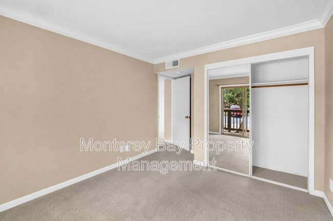 Building Photo - 29 Montsalas Dr