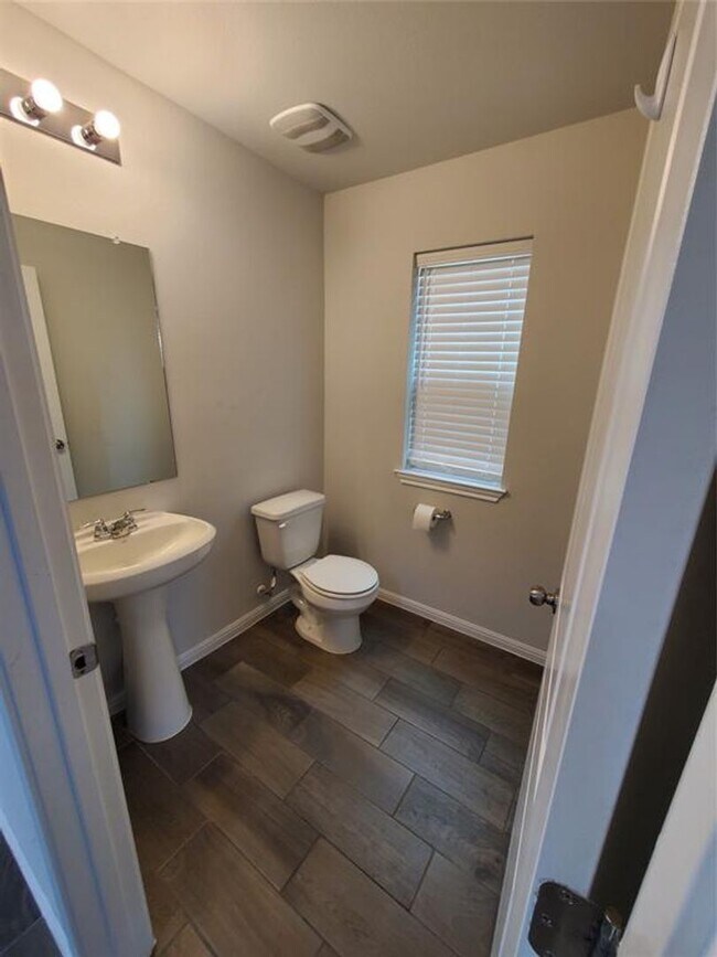 Building Photo - San Marcos 3-Bedroom Home Available for Lease