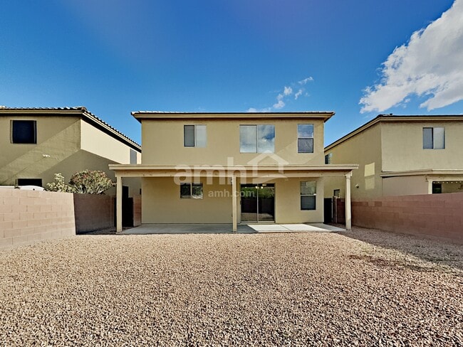 Building Photo - 341 W Amber Hawk Ct