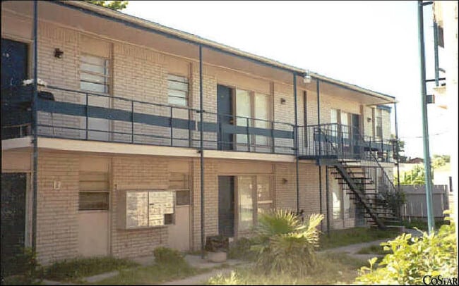 Building Photo - Dismuke Apartments
