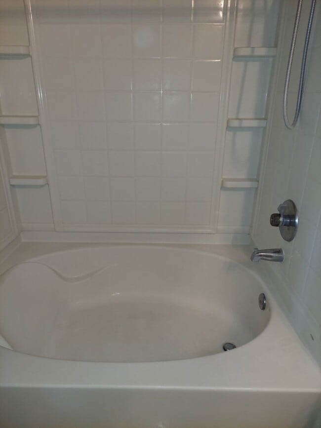 Building Photo - Condo in  Gated Community!!!!