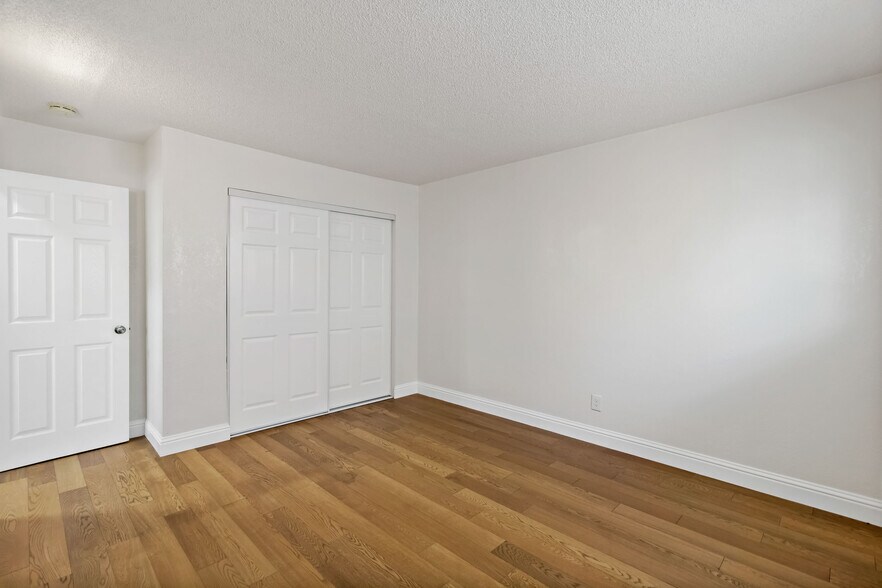 Building Photo - 1141 15th St