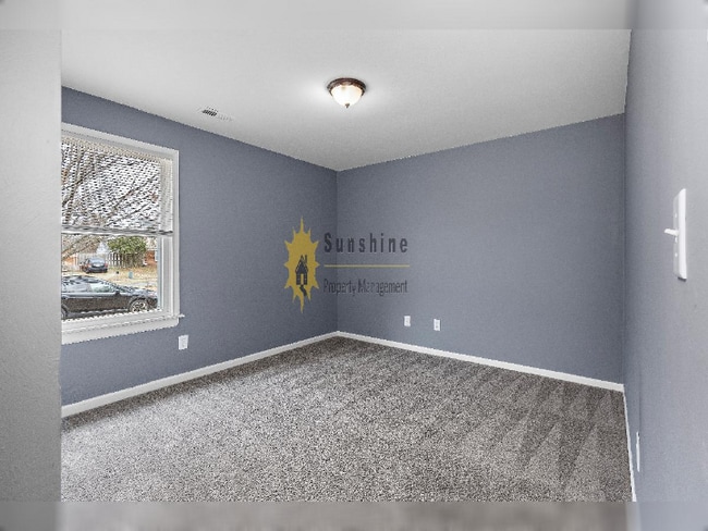 Building Photo - !!!WOW!!! Single Family home in Chesapeake