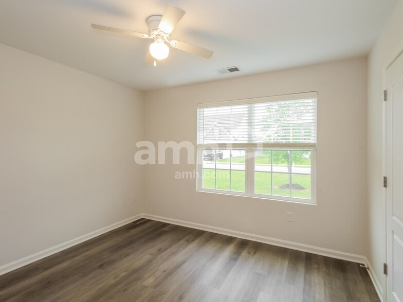 Building Photo - 7108 Brittany Pointer Ct