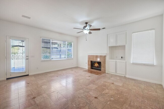 Building Photo - Recently Renovated 2-story home!