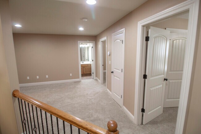 Building Photo - 3209 Belinda Ct