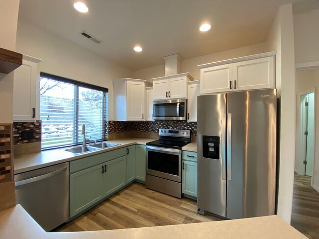 Building Photo - Liberty Lake Area-3 beds, 2baths Rancher Style House for rent Available NOW