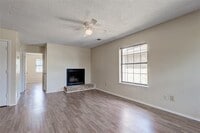 Building Photo - 209 W Trinity St