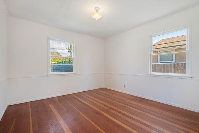 Building Photo - 5730 Gato Ave