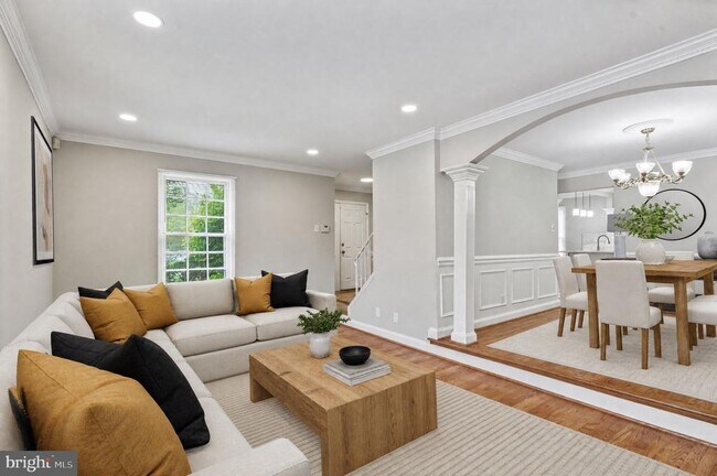 Building Photo - 8251 Clifton Farm Ct