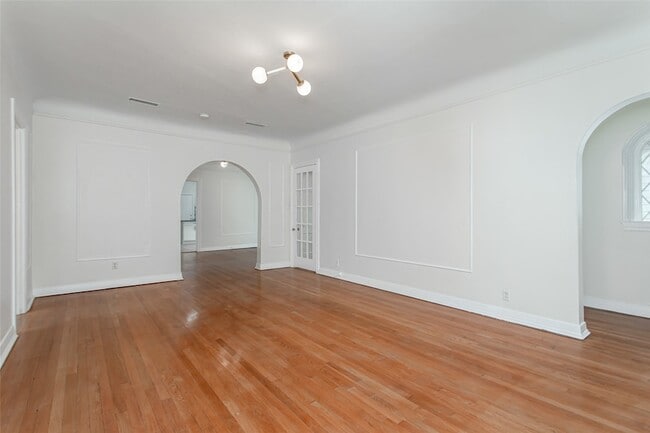 Building Photo - 4204 Prescott Ave