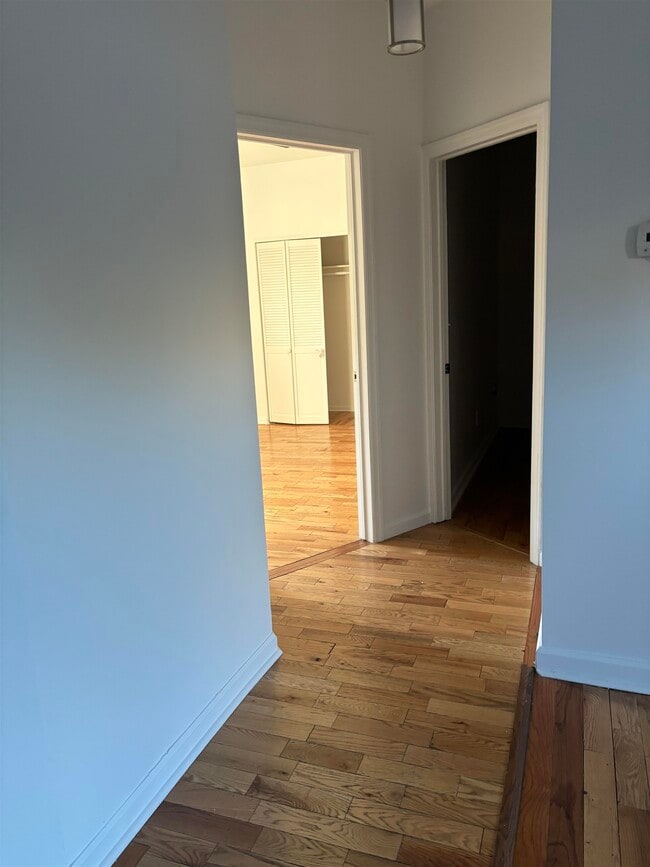 Building Photo - 178 Orient St