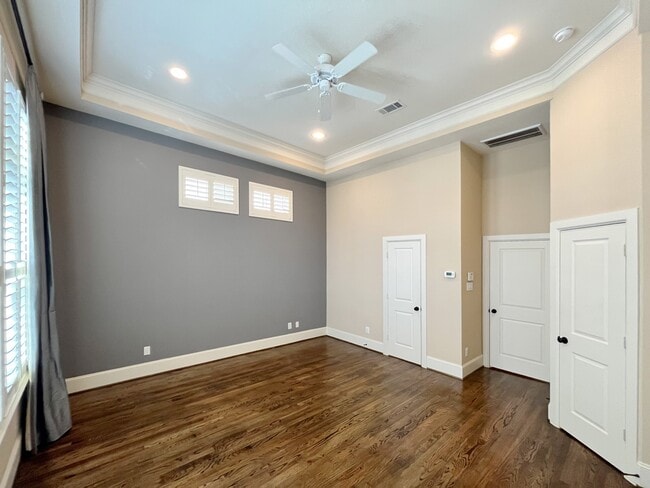 Building Photo - 5207 Gibson St