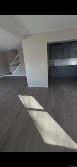 Building Photo - 183-19 145th Ave