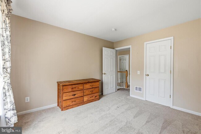 Building Photo - 307 Winterthur Ln