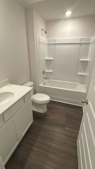 Building Photo - 119 Wellspring Rd