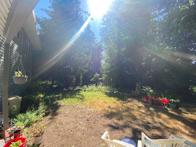 Building Photo - 075LincolnSt