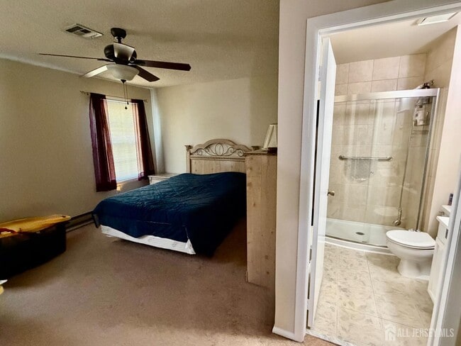 Building Photo - 808 Sewell Rd