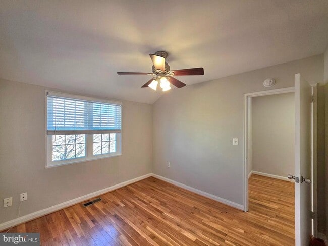 Building Photo - 2510 N Dearing St