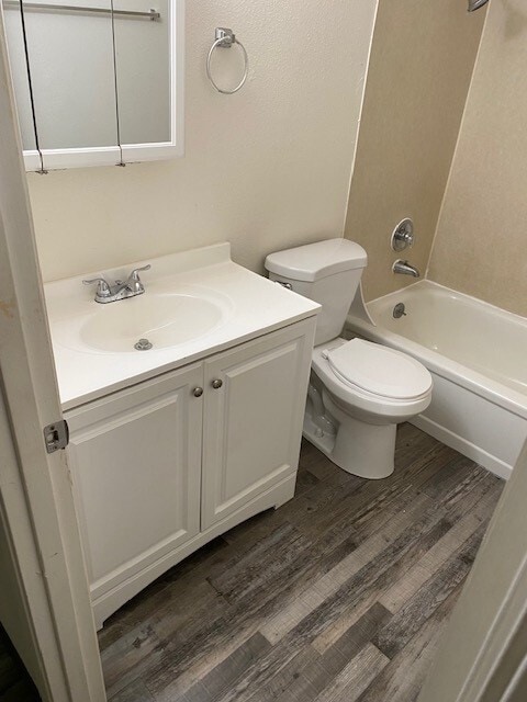 Bathroom - Oak View Village