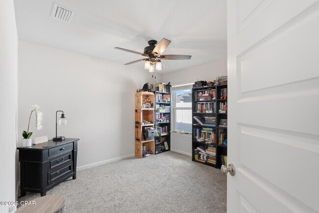 Building Photo - 6513 Slabinski Ln