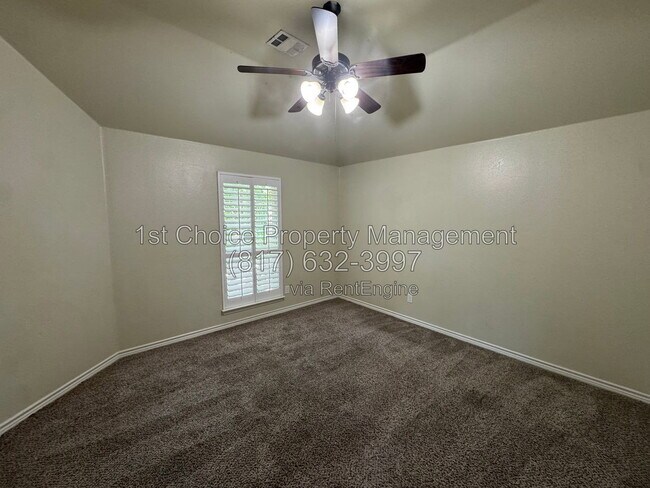 Building Photo - 3006 Upland Dr