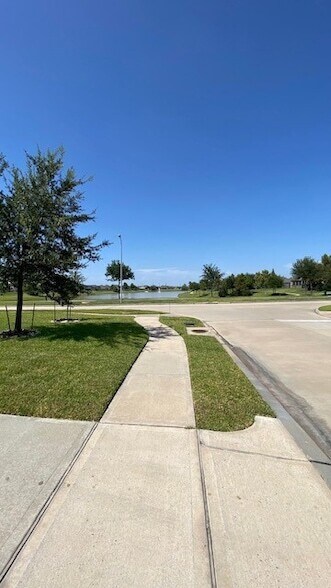 Building Photo - 5002 Naples Grove Ln