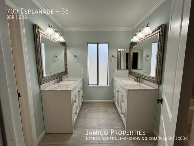 Building Photo - 700 Esplanade-35