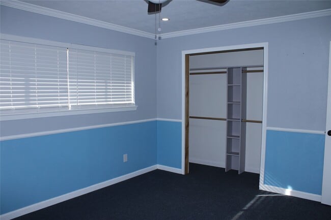 Building Photo - 8203 Wilmerdean St