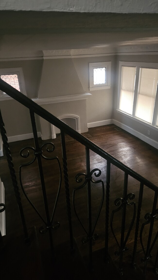 Building Photo - 16232 Birwood St