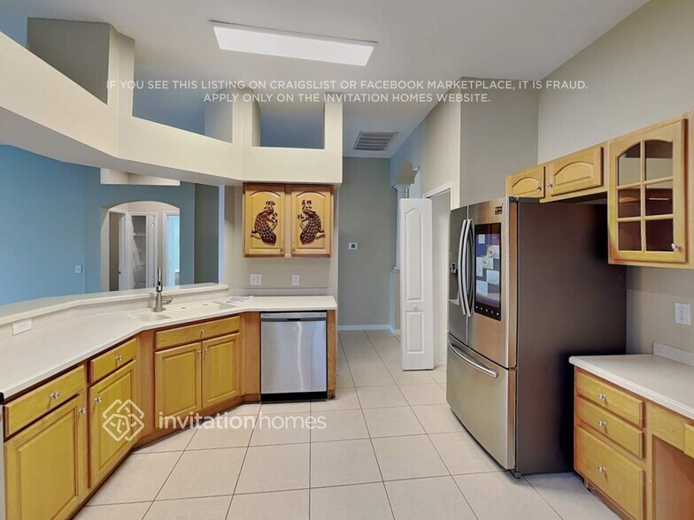 Building Photo - 12753 Standbridge Dr