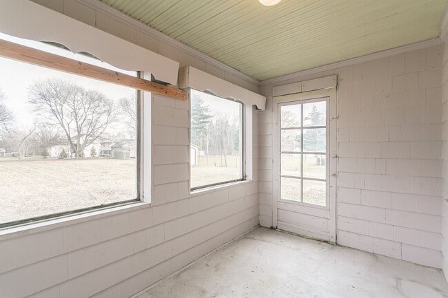 Building Photo - 2868 Brighton Henrietta Town Line Rd