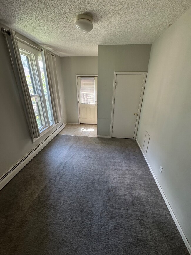 Building Photo - 450 Dayton Ave