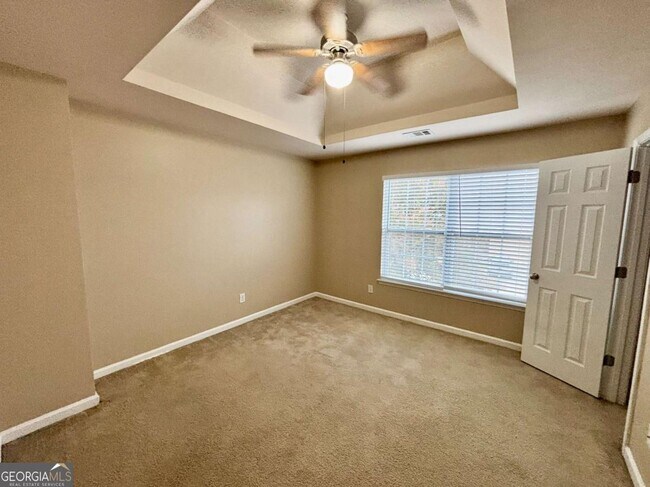 Building Photo - 345 Blackwood Ln