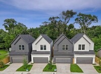 Building Photo - 7418 Maxroy St