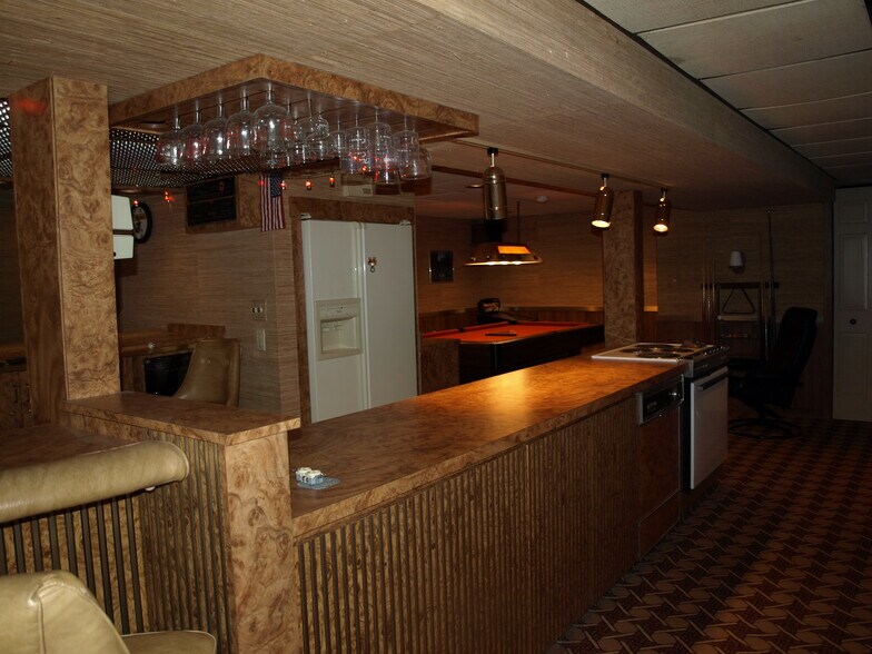 Gameroom - 275 Lincoln Hall Rd