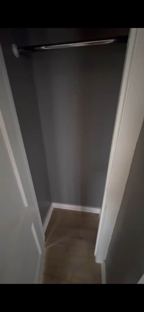 Building Photo - Coming Soon — Renovated 1 Bedroom Home in Nevada, MO!