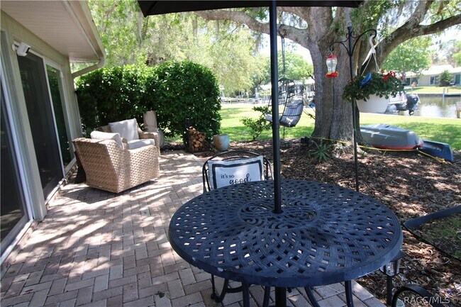 Building Photo - 11287 W Bayshore Dr