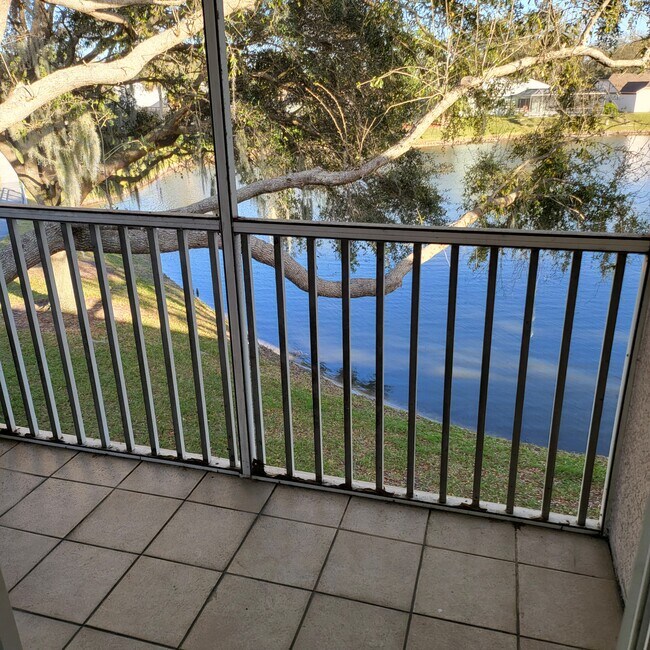 Building Photo - 18533 Pebble Lake Ct