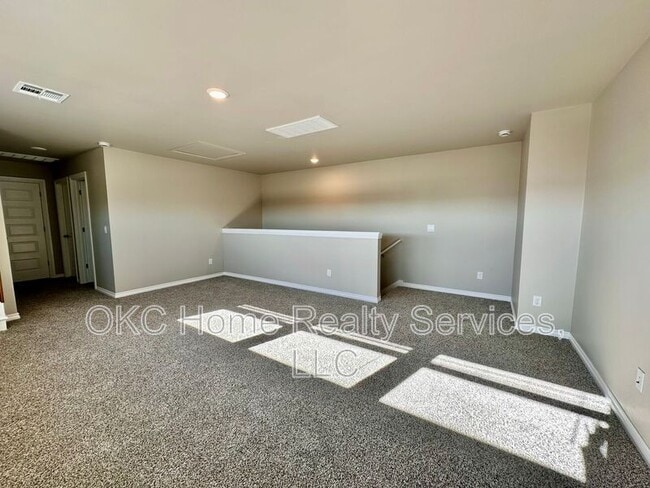 Building Photo - 10341 NW 26th St