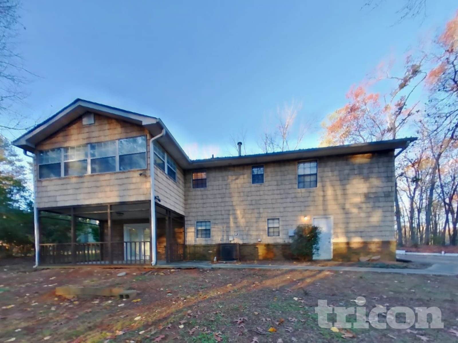 Building Photo - 3510 Cove Terrace