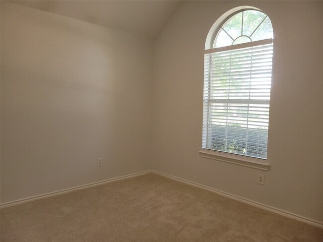 Building Photo - 5414 Carrington Dr