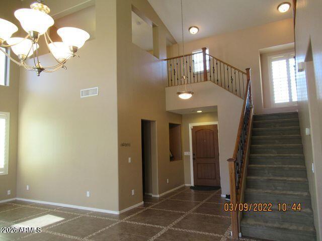 Building Photo - 3928 E Parkview Dr