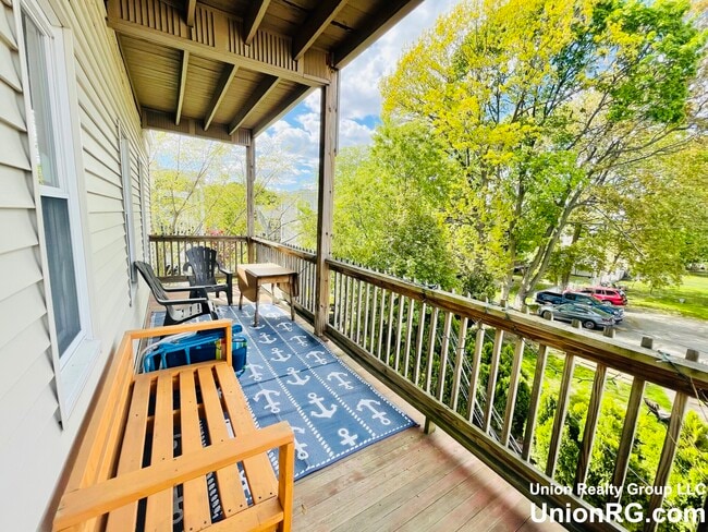 Building Photo - 509 Washington St