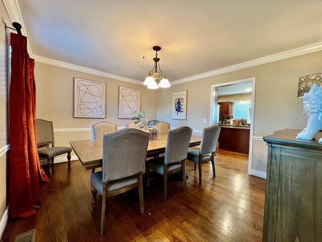 Building Photo - Executive home in West Chester Game Room H...