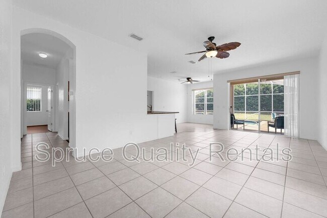 Building Photo - 1151 N Hampton Dr