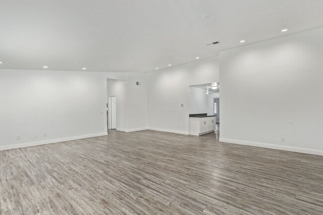 Building Photo - 36th Court