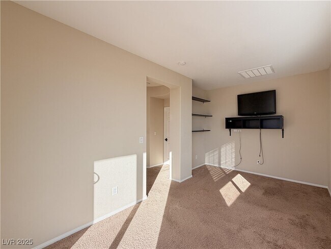 Building Photo - 10733 Mentesana Ave