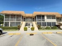 Building Photo - 187 Stratford N